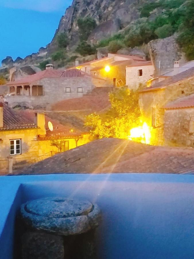 Casa Dos Sequeiras Villa Монсанту Екстериор снимка
